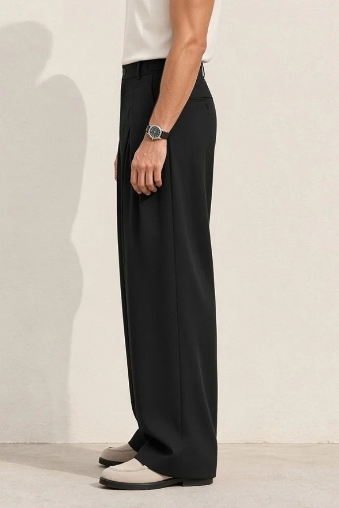 Men’s Black Relaxed Silhouette Trouser Side