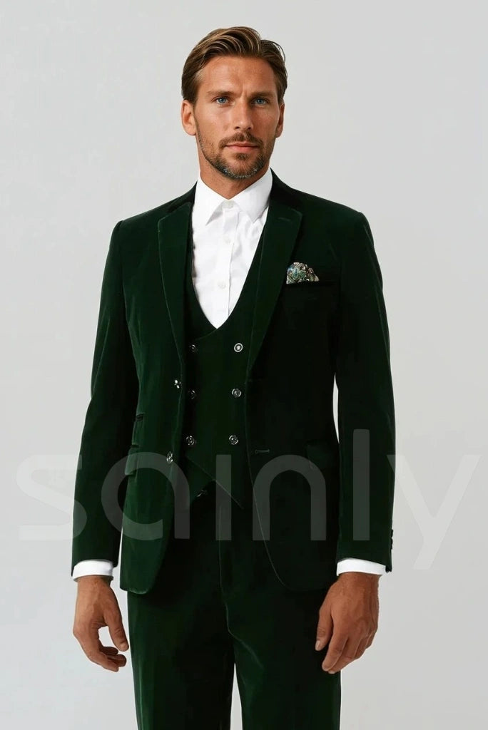 Classic velvet suit for grooms and wedding guests-side