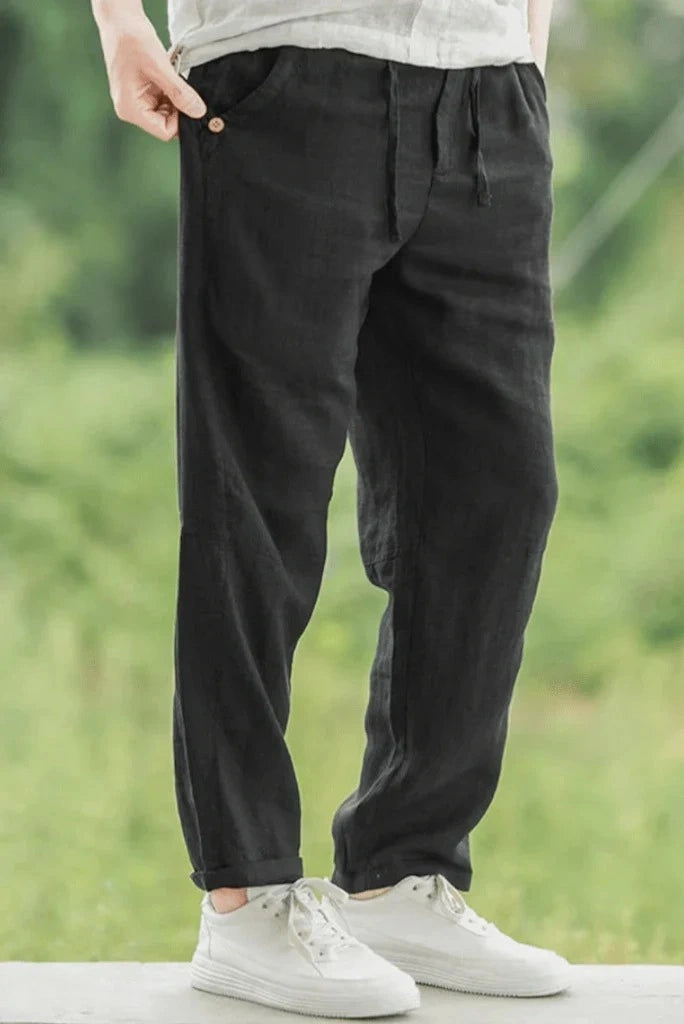 Men Black Relaxed Fit Pant-Front