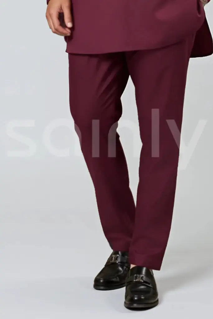 Stylish maroon men&