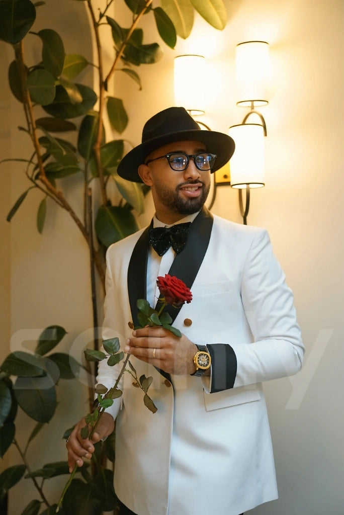 Stylish double-breasted suit for cocktail night-side