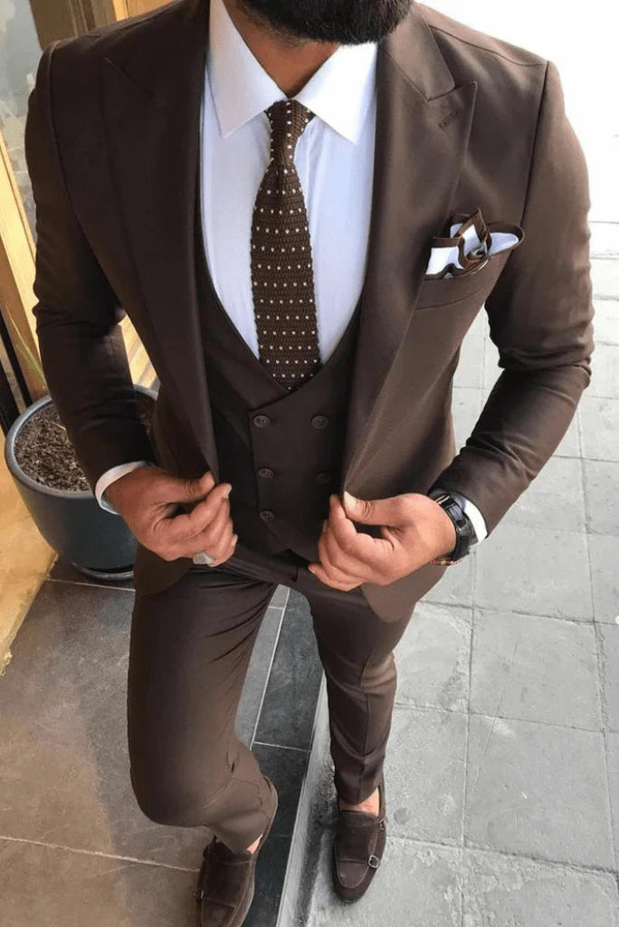Sainly men coffee brown suit-front