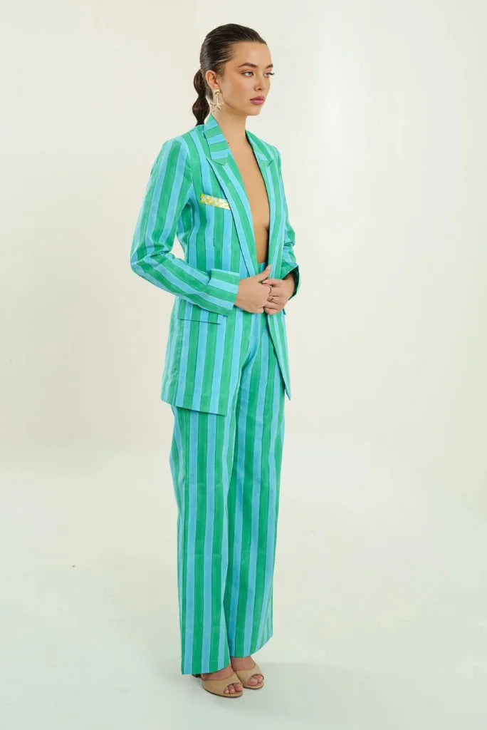 Trendy women green and blue coordinated set for outings