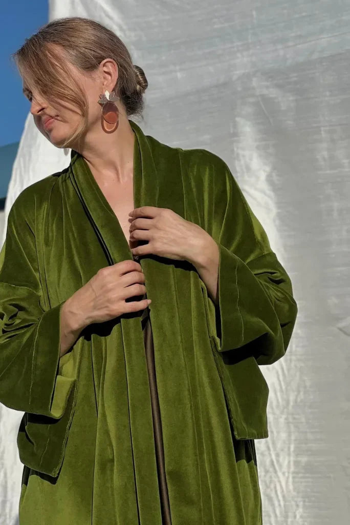 WomenGreenKimono