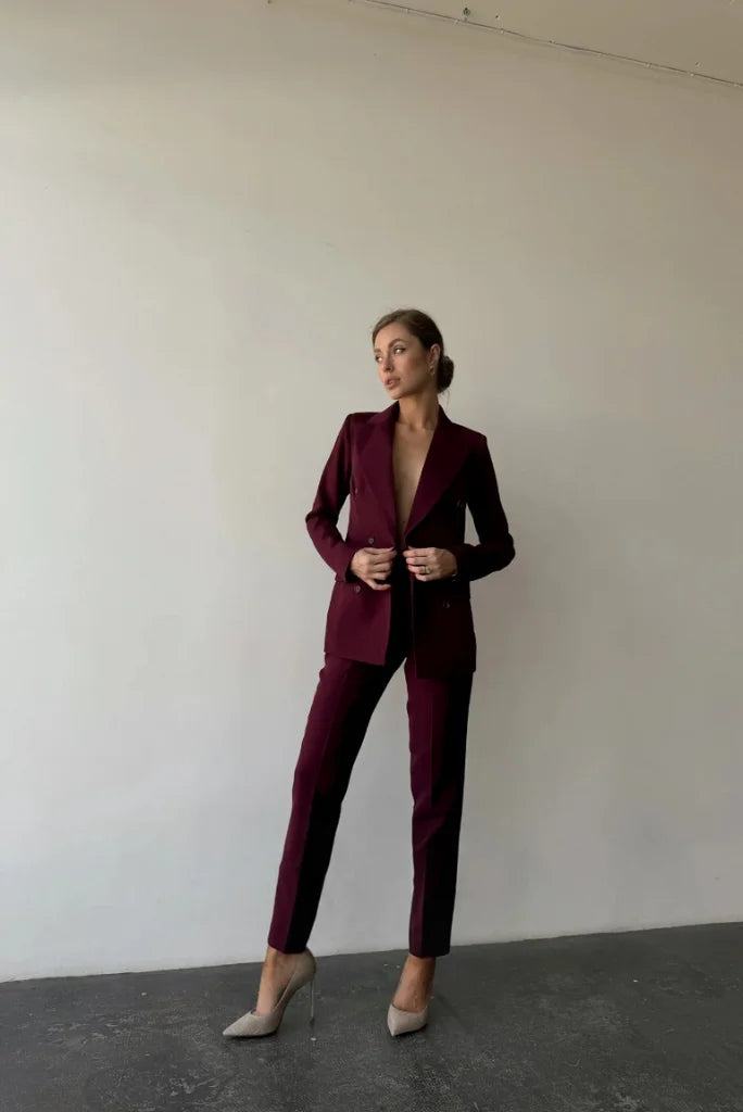 Women stylish partywear suit