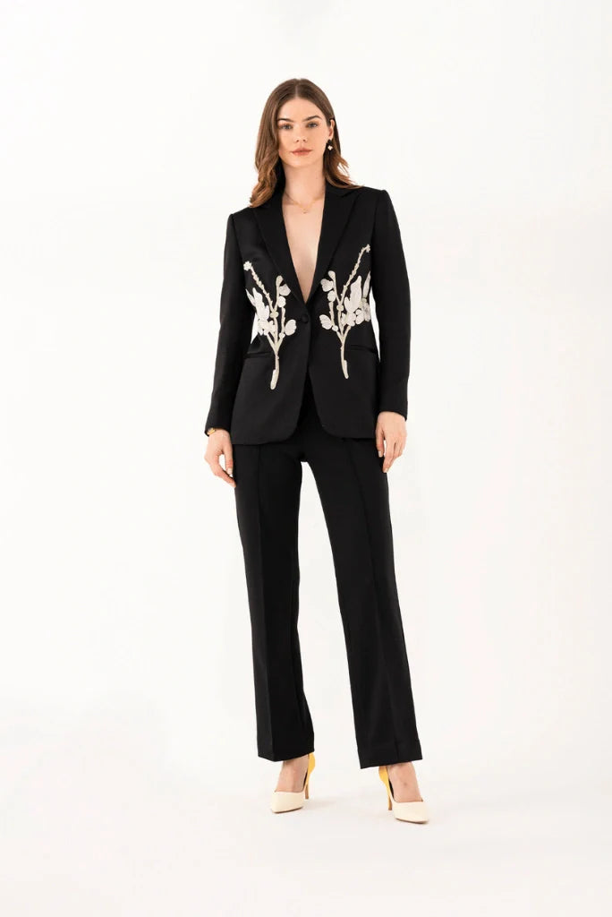 Black embroidery suit for women